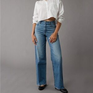 American Eagle Outfitters Strigid curvy high-waisted baggy straight jeans